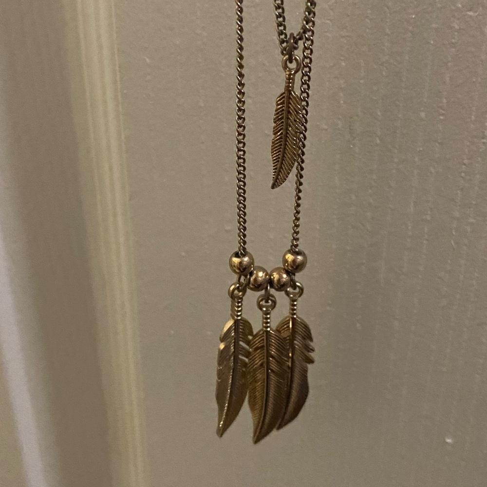 Leaf necklace 🍂